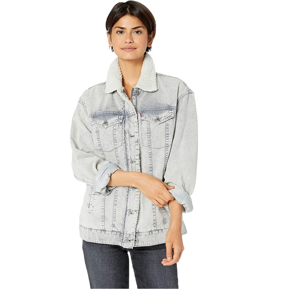 Levi's acid Washed Sherpa  oversized Trucker Jacket
